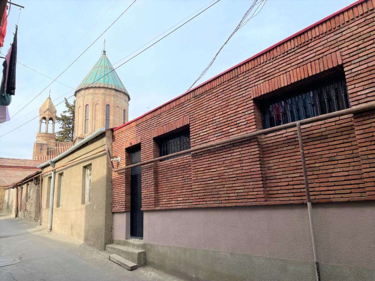 Modern Apart Old Tbilisi Center Exterior photo